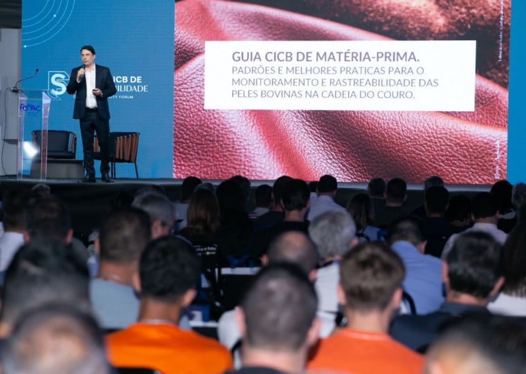 Fórum CICB debate como IA pode transformar a cadeia de couro e calçados no RS