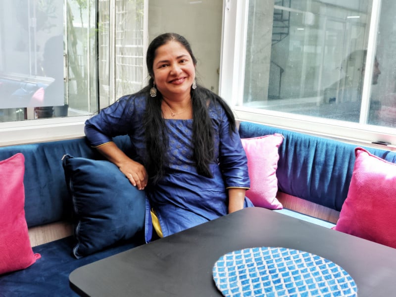 Jil Jil's tamb&eacute;m possui uma cozinha privativa no bairro Rio Branco, onde exp&otilde;e suas obras de arte e seus dotes culin&aacute;rios<br />Foto: DANI BARCELLOS/ESPECIAL/JC