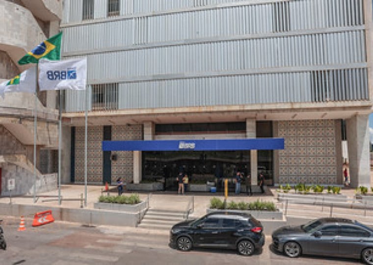 A compra de carteiras fraudulentas do Banco Master causou um rombo bilionário no BRB