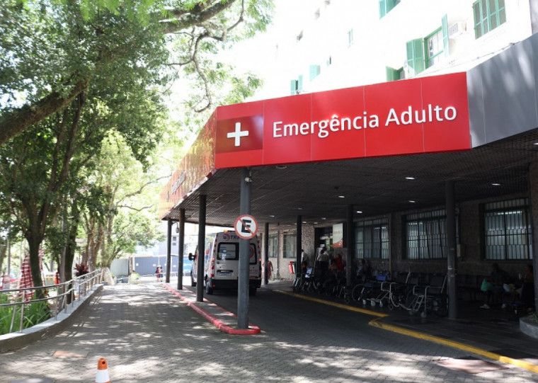 Ades&atilde;o a programa federal ampliou acesso a exames, consultas e cirurgias, reduzindo espera de pacientes 
