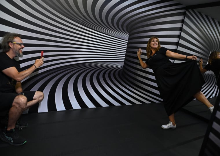 Atração de verão do shopping está na reta final com mais de 90 experiências interativas
