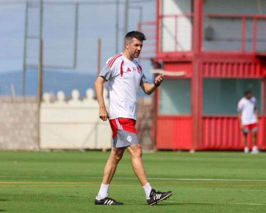 Inter recebe o Ypiranga para confirmar vaga na final do Gauchão