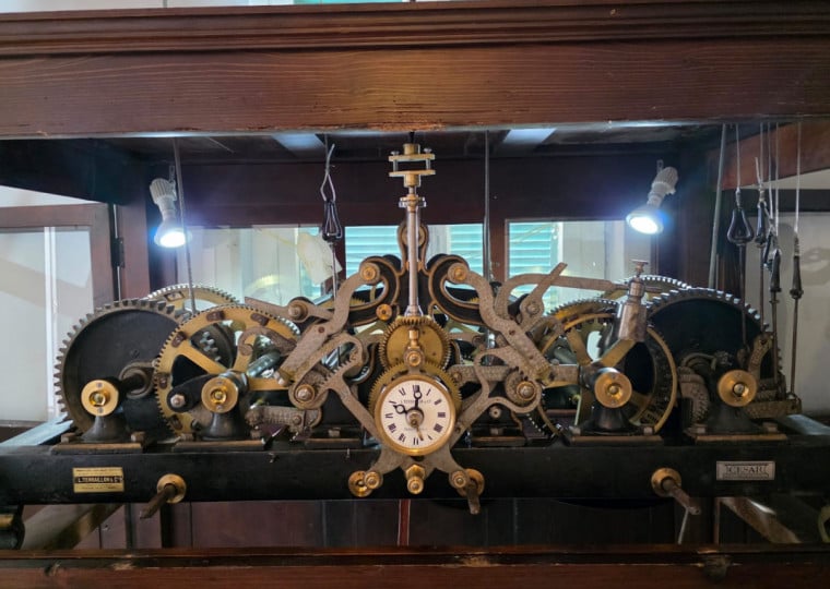 Relógio do Campanário do Pão dos Pobres passa por restauro
Ação marca o resgate de uma memória afetiva e auditiva de Porto Alegre
