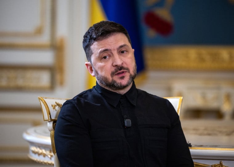 Zelensky afirma que o país não está convencido de que a Rússia está disposta a cumprir qualquer acordo