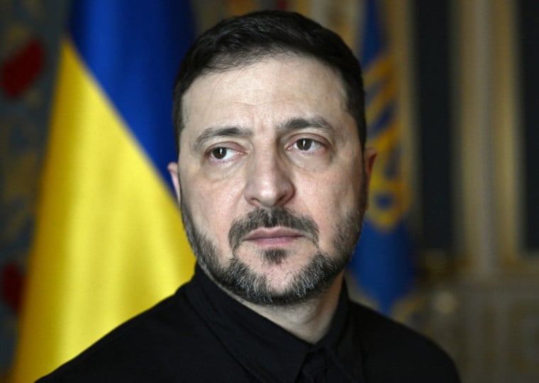 O presidente da Ucrânia disse ainda que as "sanções de longo alcance" também alcançaram cerca de 500 quilômetros na região de Krasnodar e atingiram um depósito de petróleo