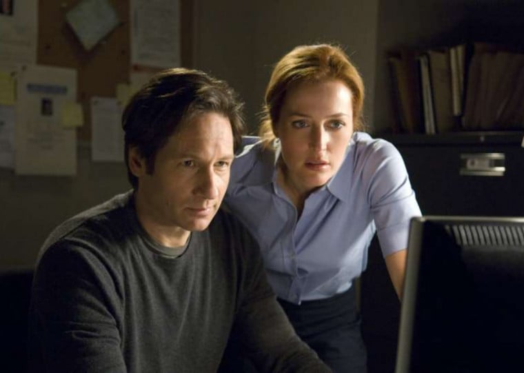 Série que se consagrou com Gillian Anderson e David Duchovny terá nova dupla de protagonistas