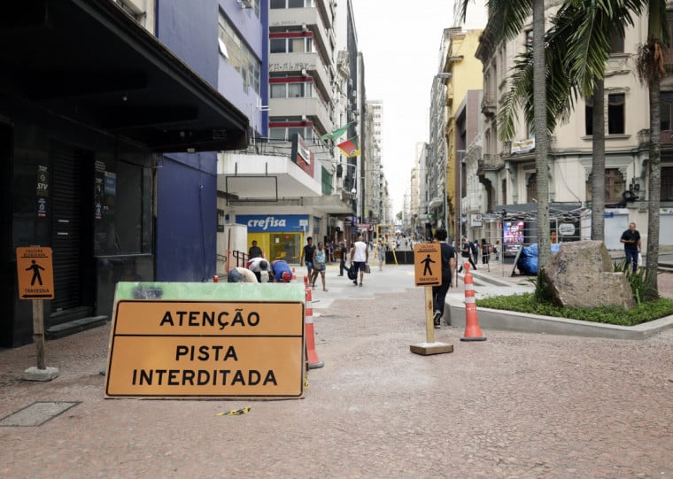 Revitalização e urbanização consiste na recuperação de oito vias