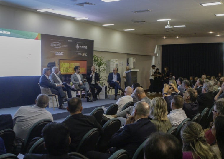 Setor log&iacute;stico foi discutido no F&oacute;rum de Debates do Setcergs/Federasul