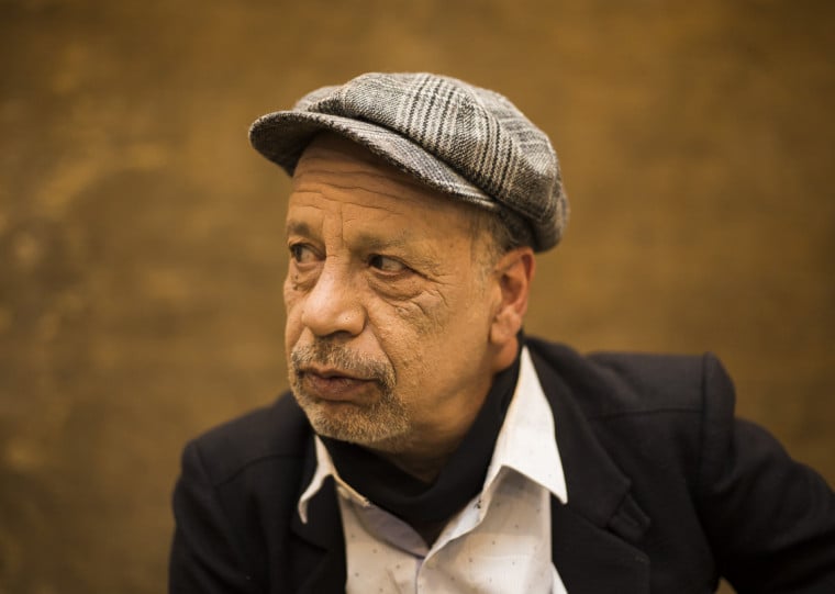 O velório do artista ocorre durante a tarde deste sábado (28), no Angelus Memorial e Crematório, em Porto Alegre