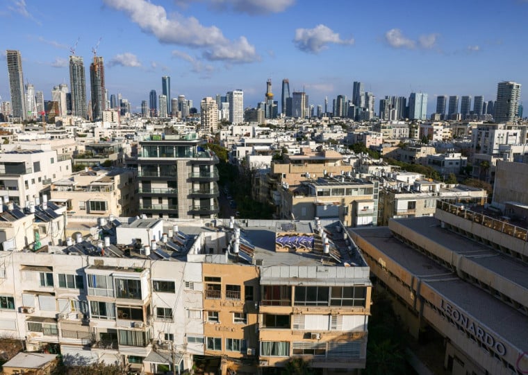Guarda Revolucionária do Irã reforçou que lançou mísseis contra edifícios governamentais de Israel, em Tel Aviv