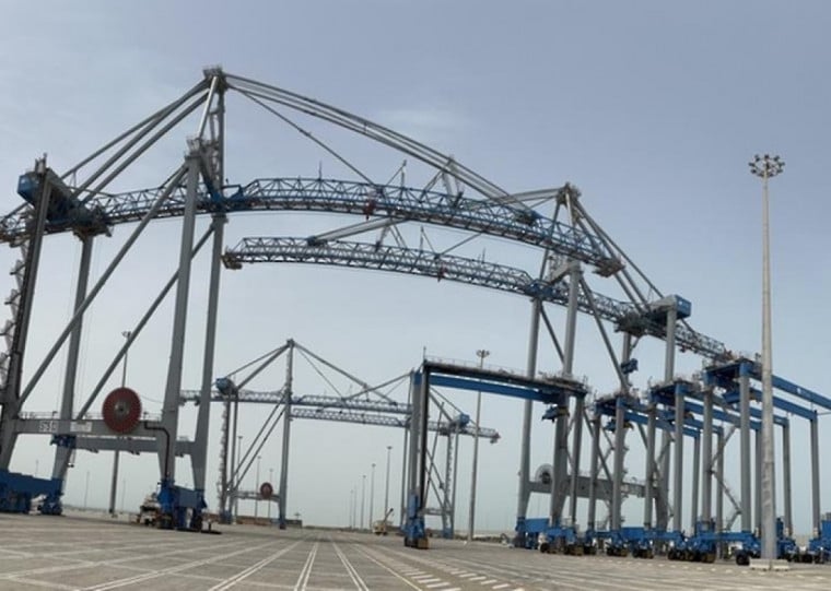 O mesmo porto já havia sido atingido por drones no fim de semana