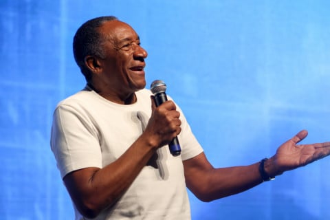 O empresário Geraldo Rufino, à frente da JR Diesel, foi o responsável por encerrar a programação de palestras do Marcas de Quem Decide 2026