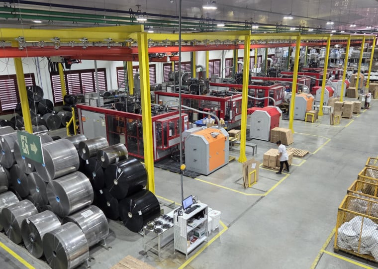 Indústria concentra os vínculos empregatícios de estrangeiros no Rio Grande do Sul