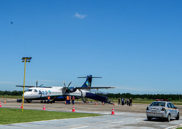 Aeroportos receberam 742,8 mil visitantes internacionais no mês, alta de 22,1% em relação a janeiro de 2025