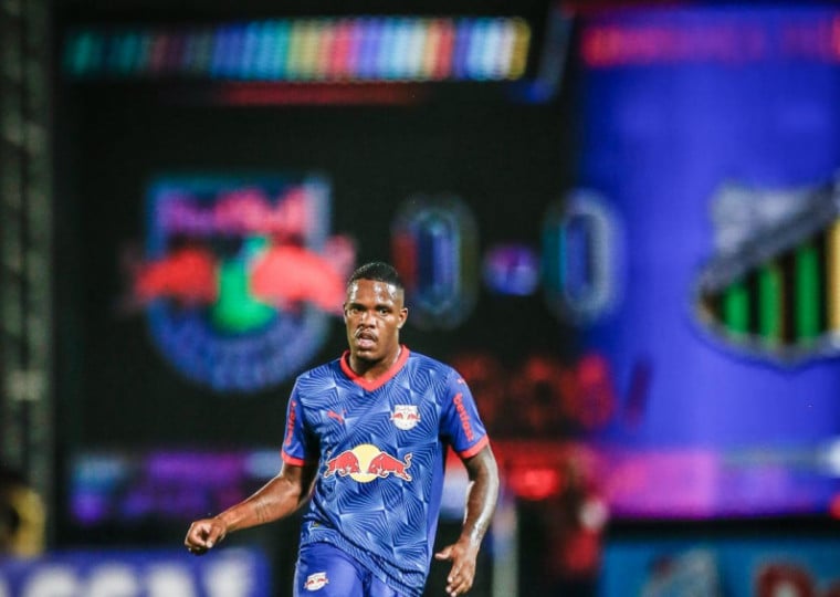 Gustavo Marques disparou ofensas para a árbitra Daiane Muniz 