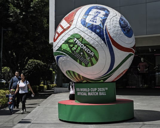 Nova bola da Copa fará jogo ser mais agressivo e veloz, diz fabricante