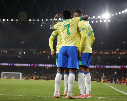Brasil enfrenta o Panamá no Maracanã antes de embarque para a Copa do Mundo