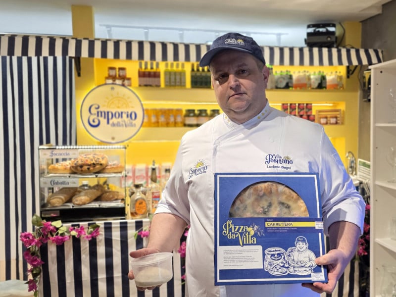 Luciano Begni apresenta as massas frescas e as pizzas congeladas como novidades da Villa Positano<br />Foto: ISADORA JACOBY/ESPECIAL/JC