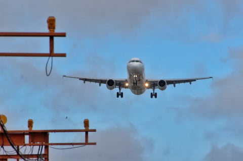 Bloqueio de R$ 24 milhões leva Anac a cortar 40% de fiscalizações e suspender certificações