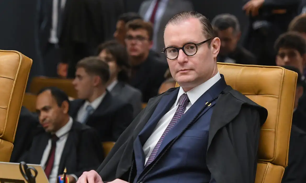 Zanin citou "deficiências processuais" no pedido protocolado pelo deputado federal Rodrigo Rollemberg (PSB-DF)