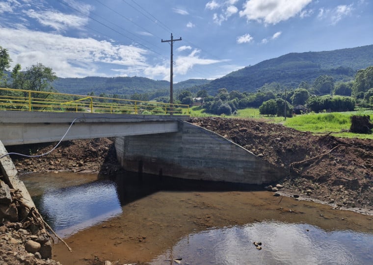 Das seis pontes previstas, quatro já foram entregues; estruturas foram destruídas pela enchente histórica ocorrida em 2024