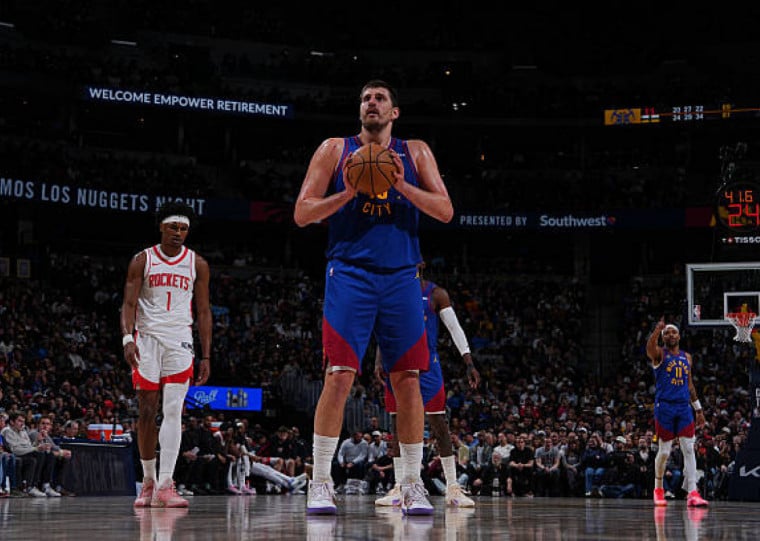 Nuggets venceram os Rockets por 129 a 93 na noite desta quarta-feira