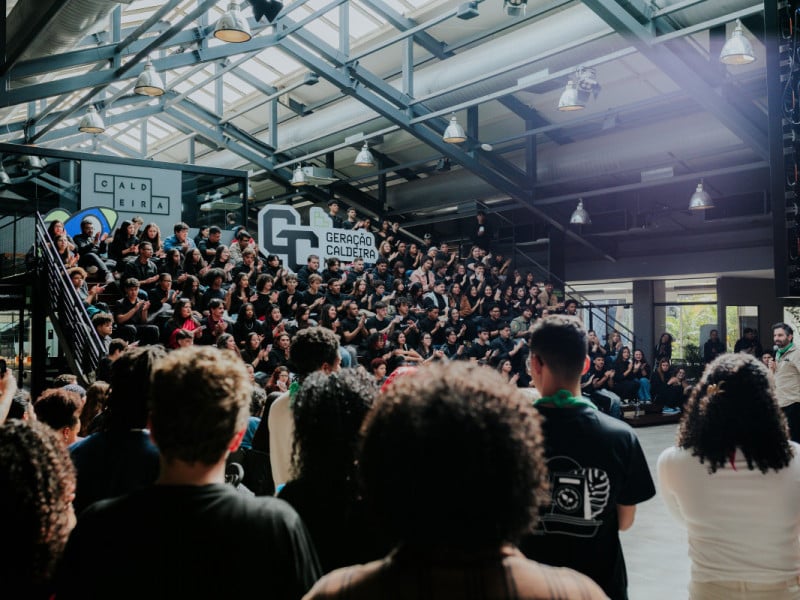 Desde sua cria&ccedil;&atilde;o o Gera&ccedil;&atilde;o Caldeira j&aacute; formou 650 alunos<br />Foto: INSTITUTO CALDEIRA/DIVULGA&Ccedil;&Atilde;O/JC