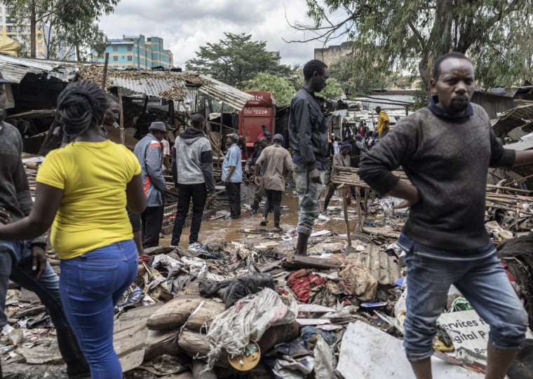 A capital queniana, Nairóbi, foi a cidade mais afetada, com 33 vítimas fatais