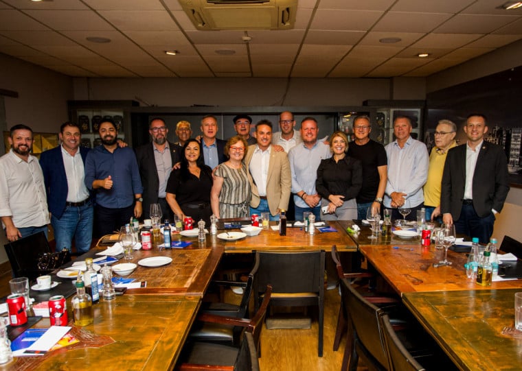 Almoço com lideranças estaduais marcou avanço nas articulações