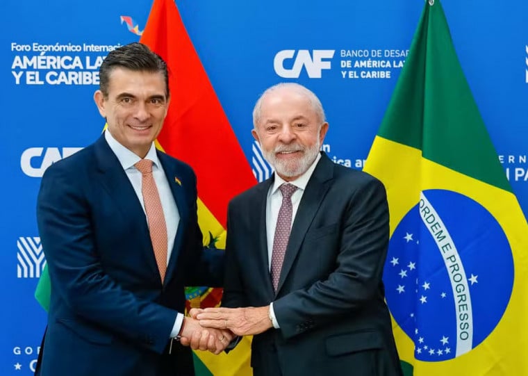 Presidente Luiz Inácio Lula da Silva recebeu o novo presidente da Bolívia, Rodrigo Paz, pela primeira vez no País, no Palácio do Planalto