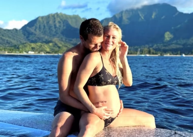 Brasileira Tatiana Weston-Webb também está garantida na temporada de 2027