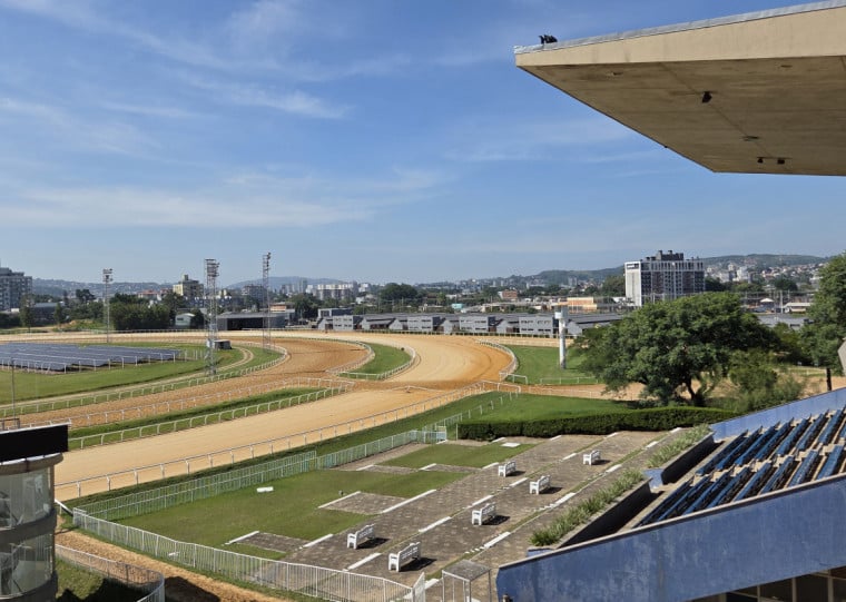 Empreendedora aposta na for&ccedil;a do ambiente e a hist&oacute;ria ligada ao complexo na orla da Capital