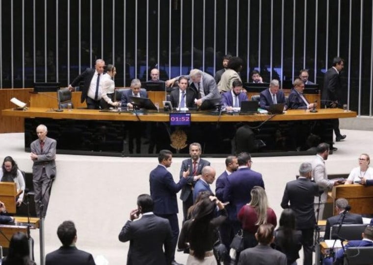 Aprovado na Câmara dos Deputados, o texto, de autoria do Senado, segue agora para sanção presidencial