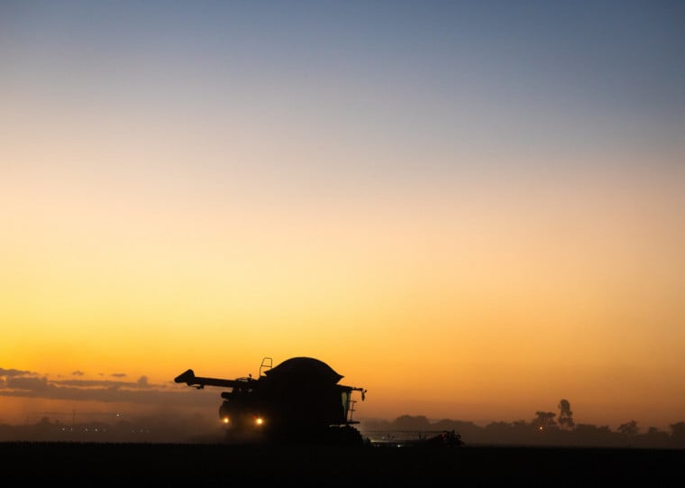 M&aacute;quinas agr&iacute;colas somam R$ 4,074 bilh&otilde;es em receita l&iacute;quida