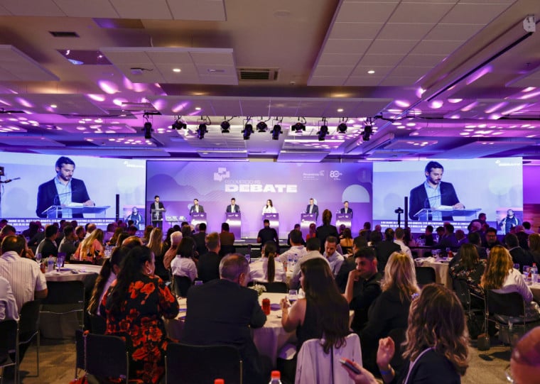 Fecomércio-RS realizou debate entre os pré-candidatos ao Piratini nesta quinta-feira