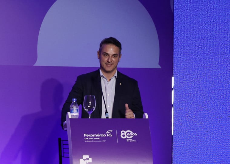 Pré-candidato pelo PL, Luciano Zucco participou de debate promovido pela Fecomércio-RS nesta quinta-feira