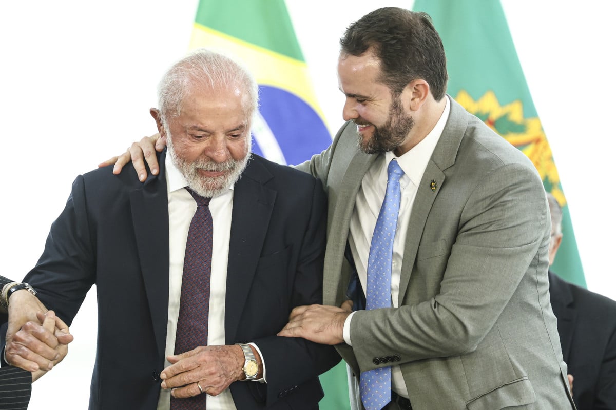 Lula confirma Dario Durigan como novo ministro da Fazenda, no lugar de Haddad