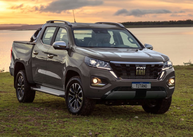 Versão Ranch recebeu novo quadro de instrumentos, que agora é digital, de sete polegadas