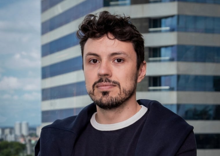 Gustavo Alonge Furtado, especialista em Marketing Digital e diretor da Engajatech