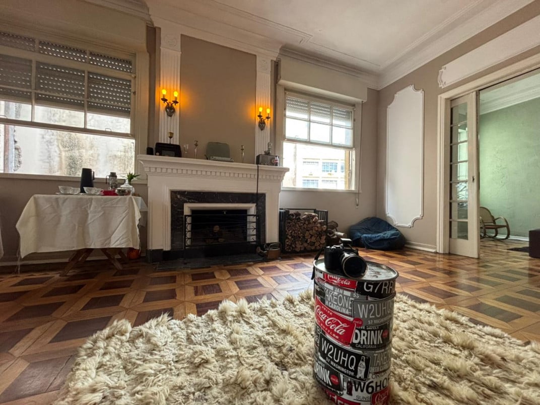 Atualmente, o est&uacute;dio do projeto onde a experi&ecirc;ncia acontece opera em um apartamento antigo no centro da Capital | CAROLine VENTURINI/ESPECIAL/JC