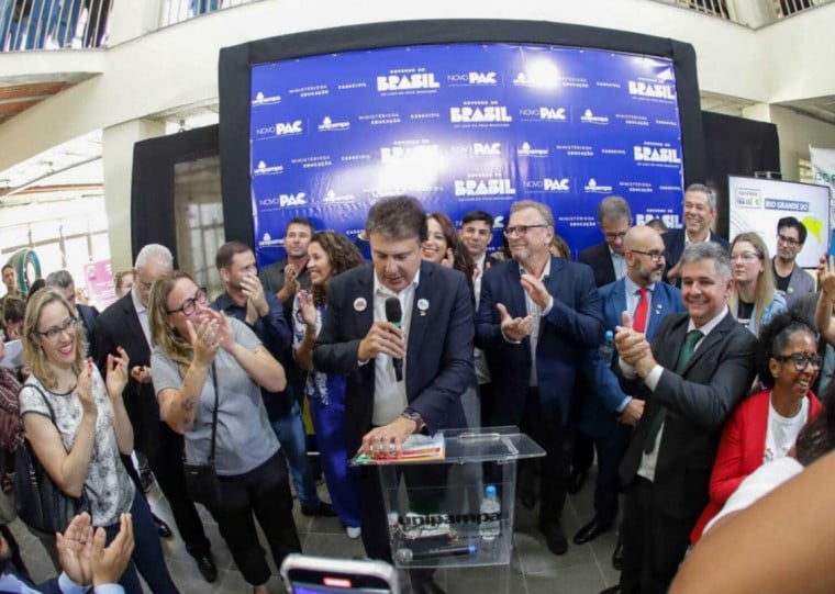 Ministro confirmou um investimento de cerca de R$ 14 milh&otilde;es na universidade 