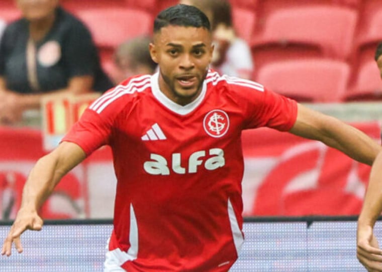 Colorado deve deixar transfer ban e Fabinho Soldado retoma conversas por reforços