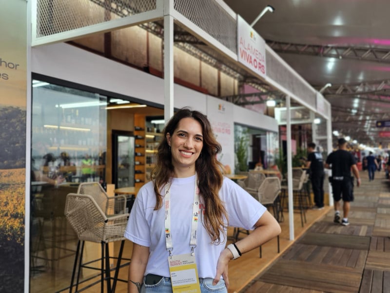 Anna Veiga, curadora e editora de experi&ecirc;ncias do Viva RS<br />Foto: Isadora Jacoby/Especial/JC