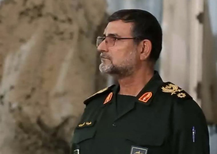 Alireza Tangsiri l seria o responsável pelo fechamento do estreito de Hormuz 