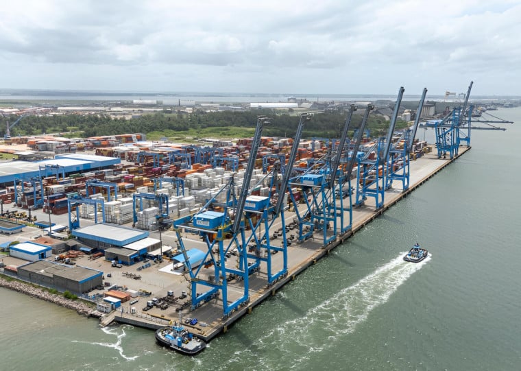 A reforma não retira a relevância do porto, mas altera profundamente os fatores que sustentam sua competitividade. O desafio passa a ser menos tributário e mais estrutural