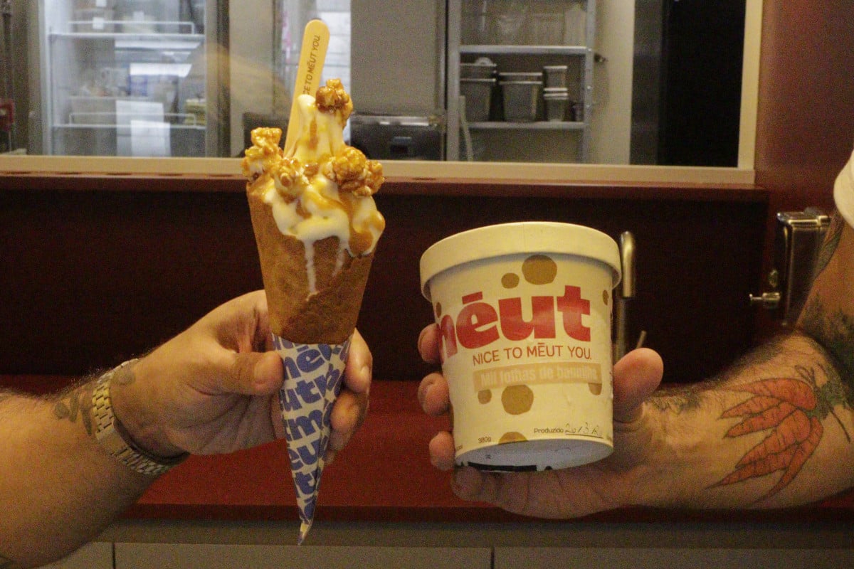 Loja ter&aacute; programa&ccedil;&atilde;o especial de P&aacute;scoa, com adi&ccedil;&atilde;o do gelato de bolo de cenoura direto da m&aacute;quina | FABIOLA CORREA/JC