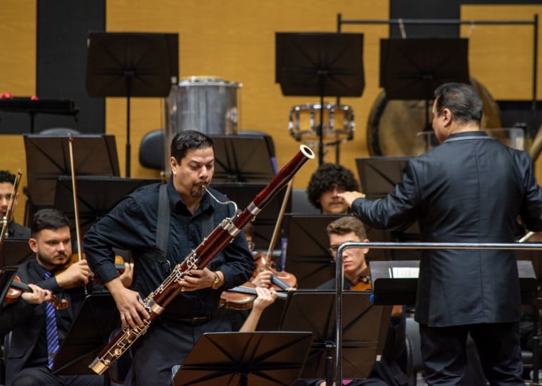 Concerto com obras de Mozart, Neukomm e Villa-Lobos marca retomada de programação da orquestra em templos de Porto Alegre 