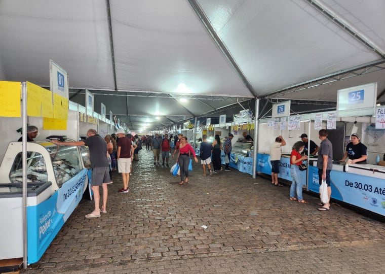 pg3 Feira do Peixe no Largo Glêni Peres