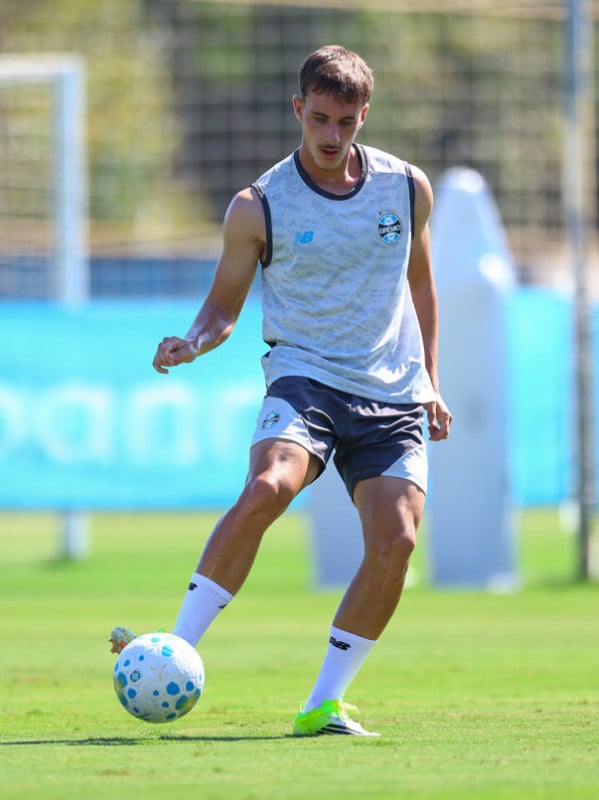 Sem Arthur e Pérez, Grêmio encara o Palmeiras e busca primeira vitória fora de casa