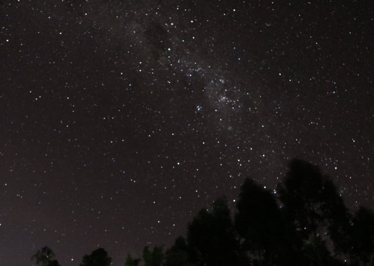 Quanto menor a poluição luminosa, melhor a visibilidade do céu noturno